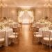 découvrez notre guide complet pour organiser la disposition parfaite de votre salle de mariage et créer une ambiance inoubliable pour votre grand jour.